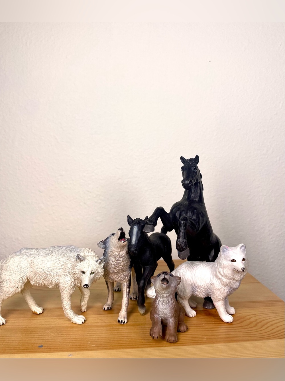 Lot of 6 Schleich & Safari LTD Animals